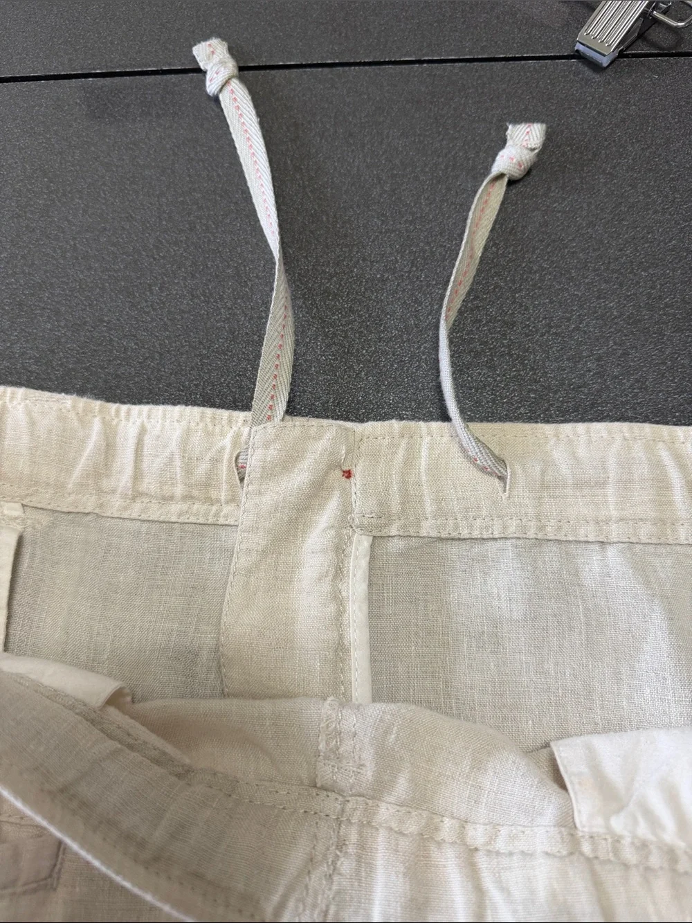 Tommy Bahama Relax off-white linen dress pants with draw strong waist. Size XL